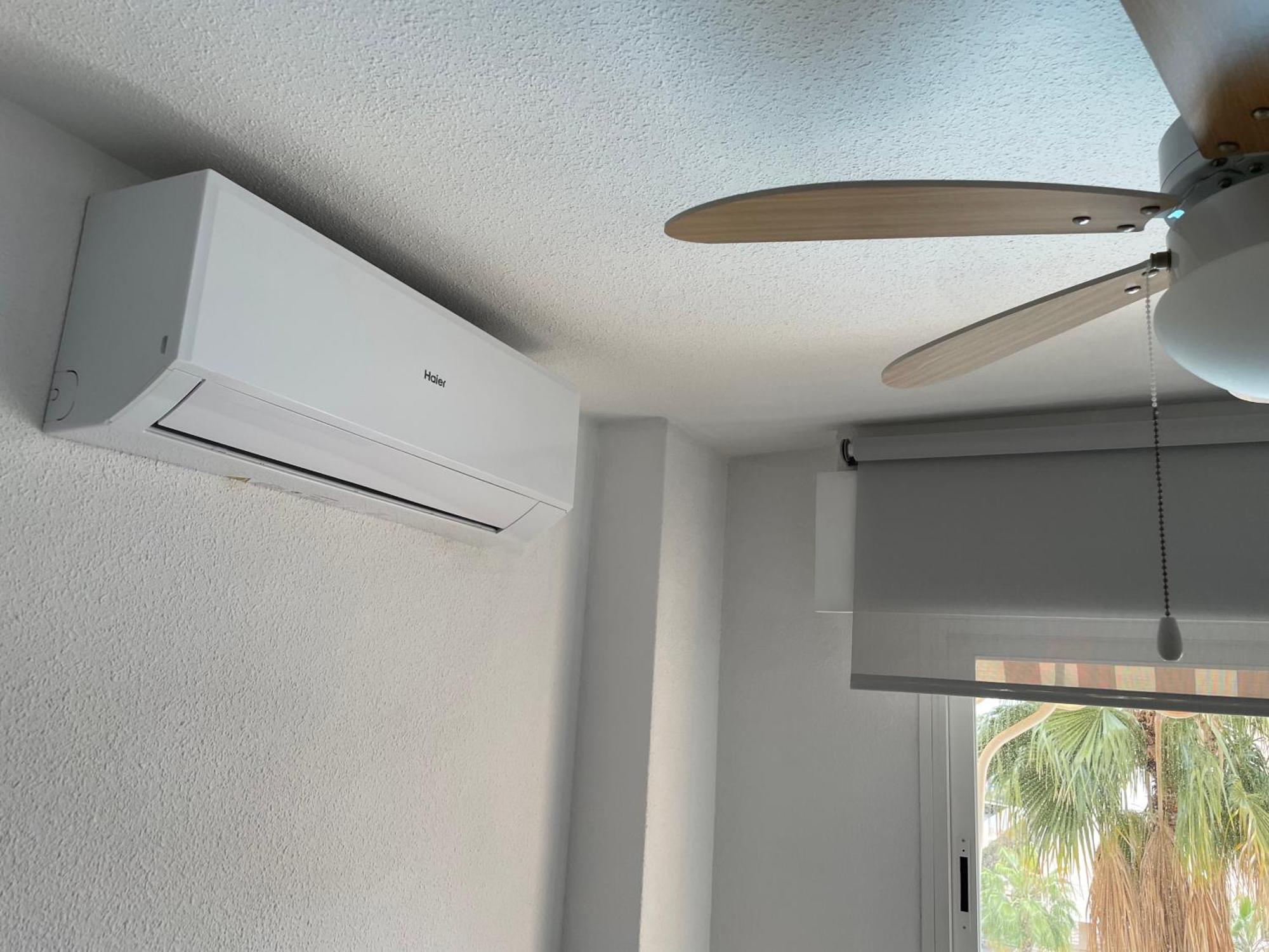 Precioso Apartamento En Urbanizacion Junto Al Mar. Alicante Luaran gambar